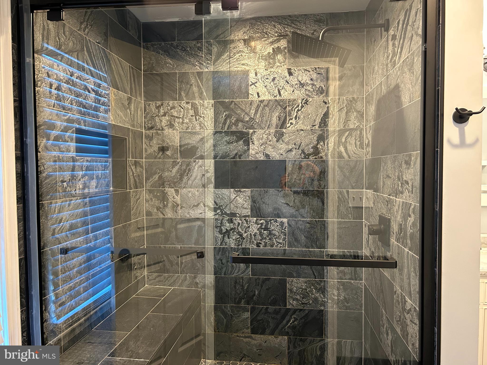 SUNNYBROOK FARMS - Residential