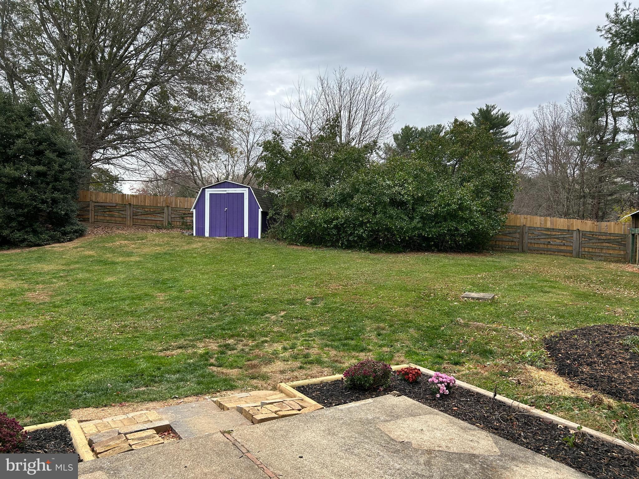 SUNNYBROOK FARMS - Residential