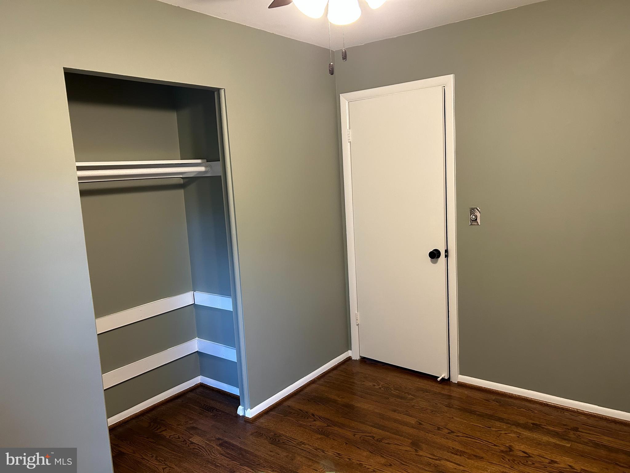 SUNNYBROOK FARMS - Residential