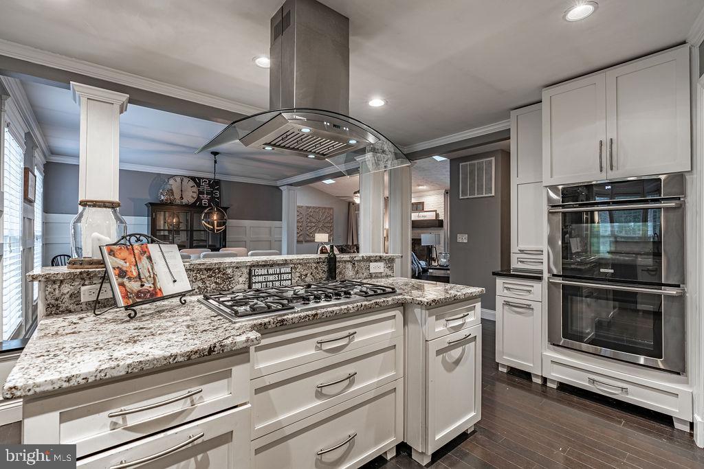 KINGS GRANT - Residential