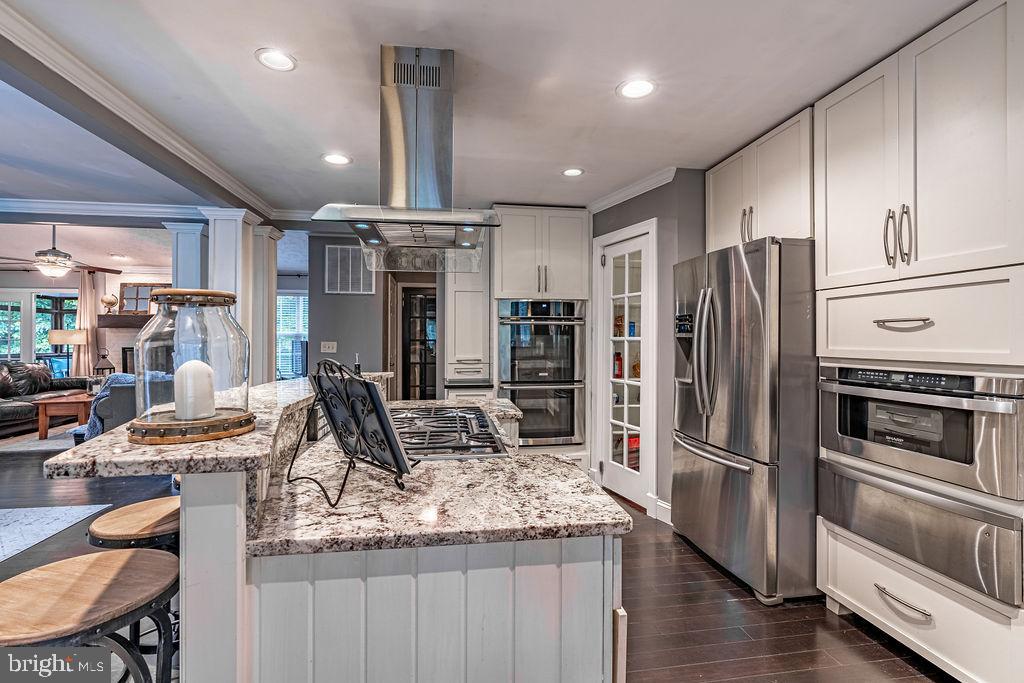 KINGS GRANT - Residential