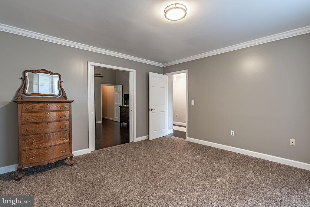 KINGS GRANT - Residential