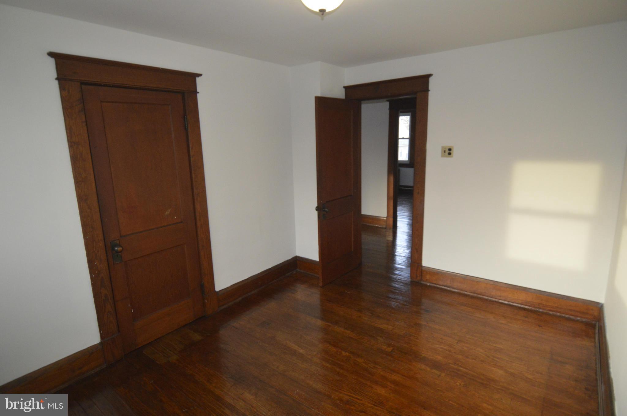 PARKVILLE - Residential Lease