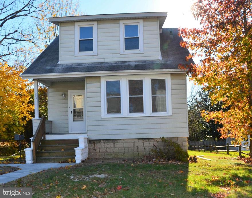 NEWLY FINISHED HOME FOR RENT, LARGE YARD INTERIOR RE DONE, MOVE IN READY... WILL CONSIDER SECTION  8 REF,STOVE NEW COUNTER TOPS  Rent reduced for move in before January 1st. 2017