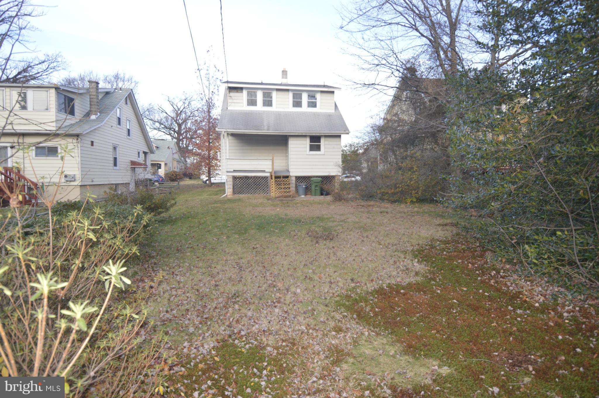 PARKVILLE - Residential Lease