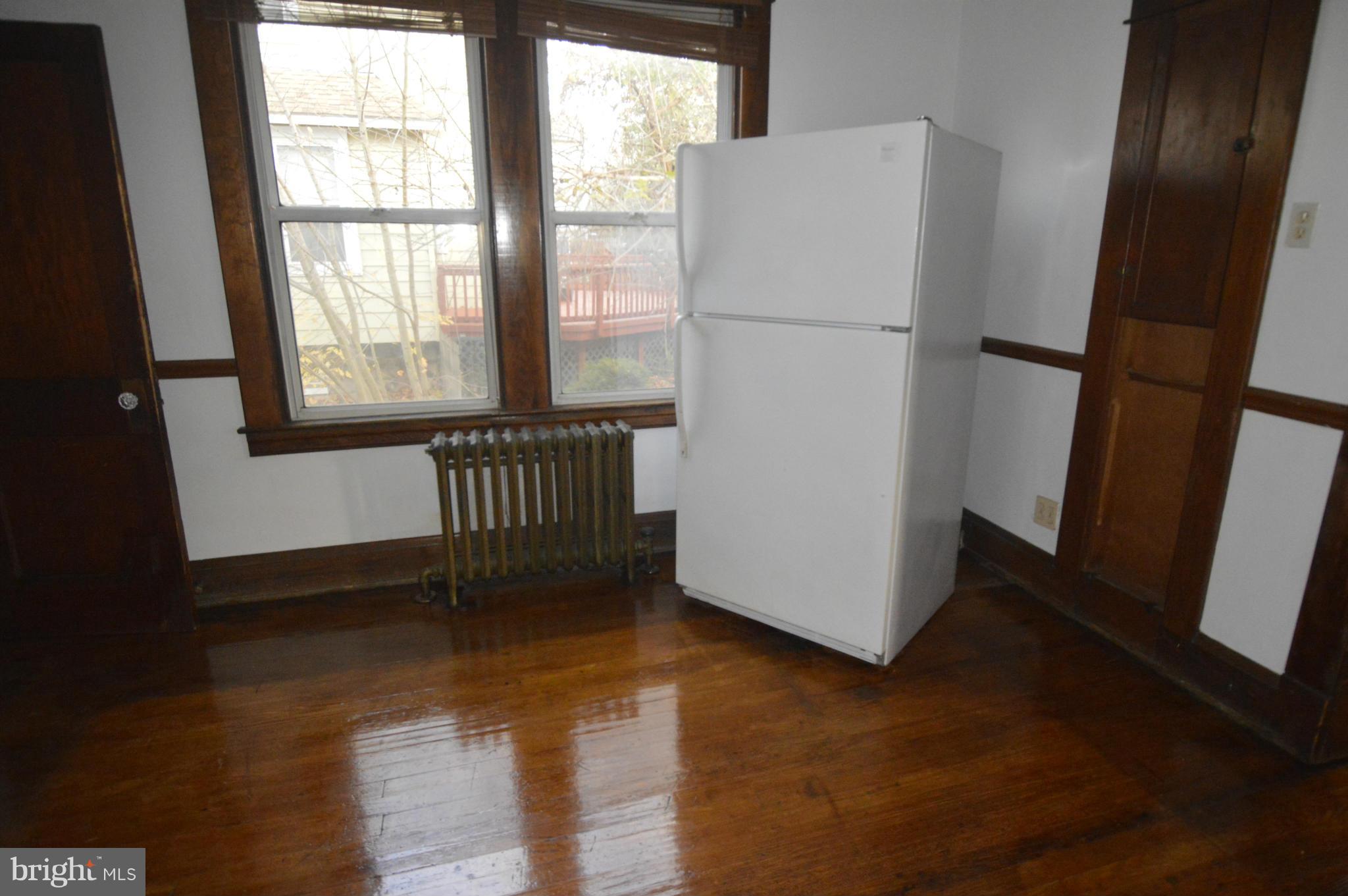 PARKVILLE - Residential Lease