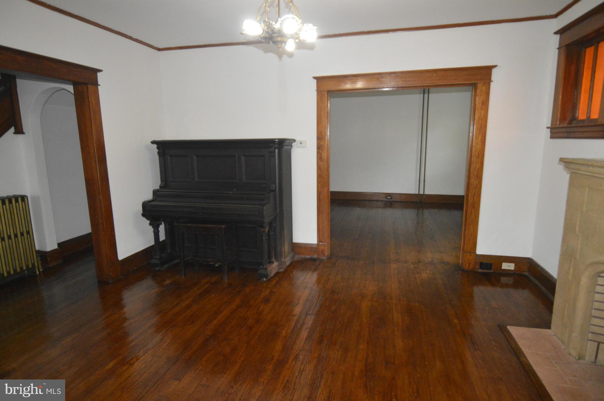 PARKVILLE - Residential Lease