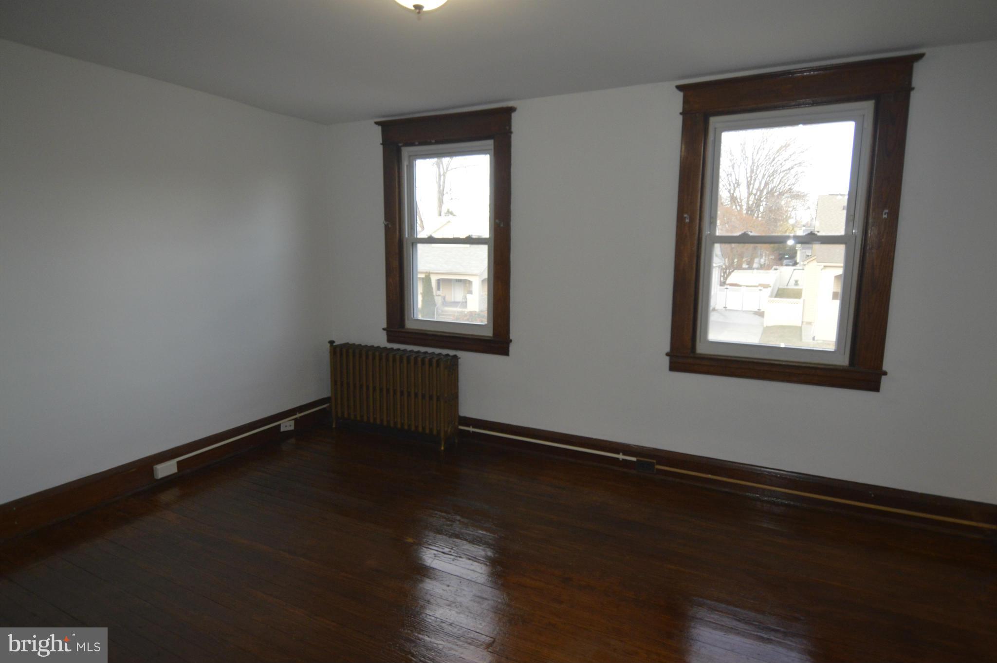 PARKVILLE - Residential Lease