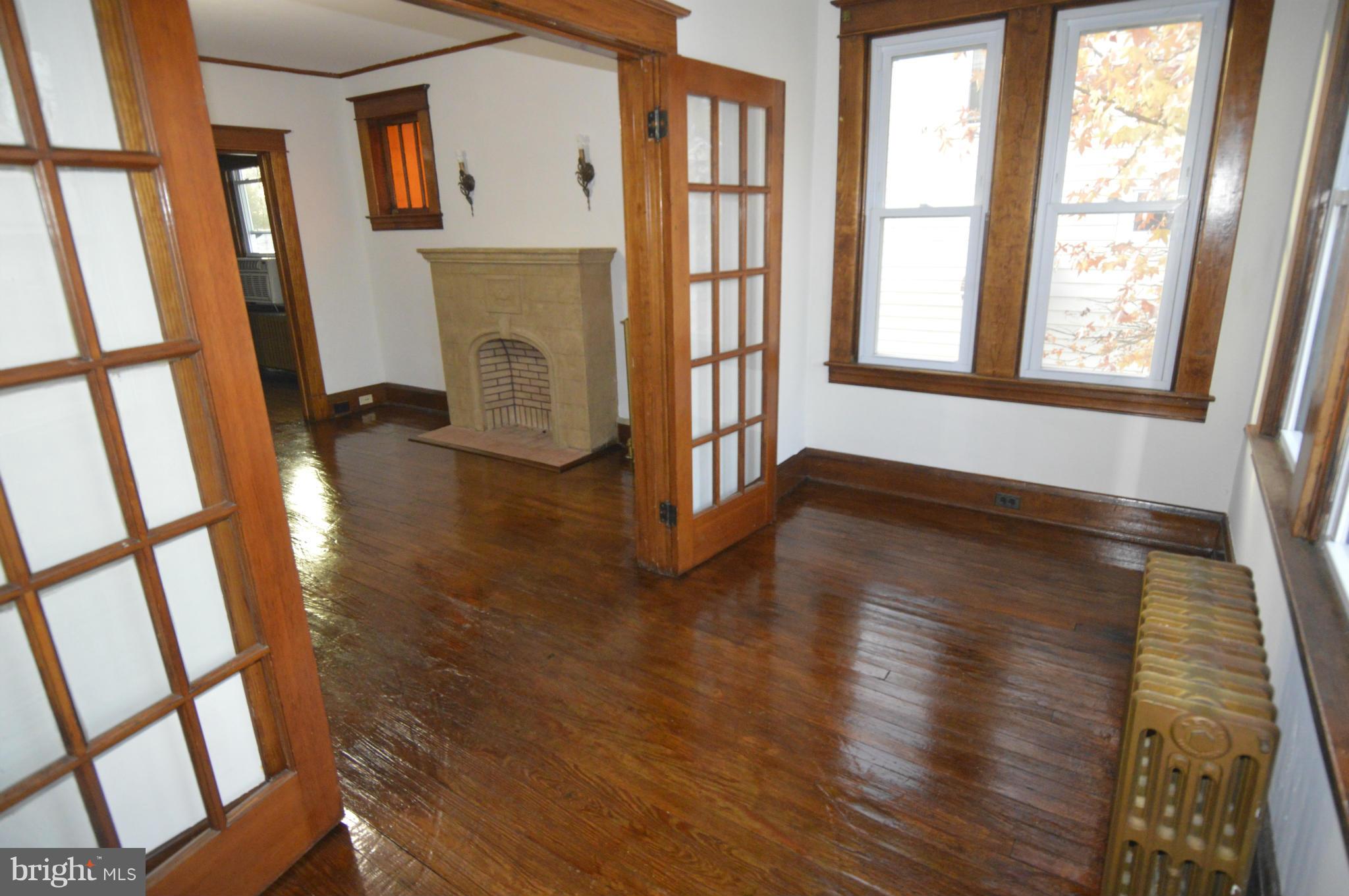 PARKVILLE - Residential Lease