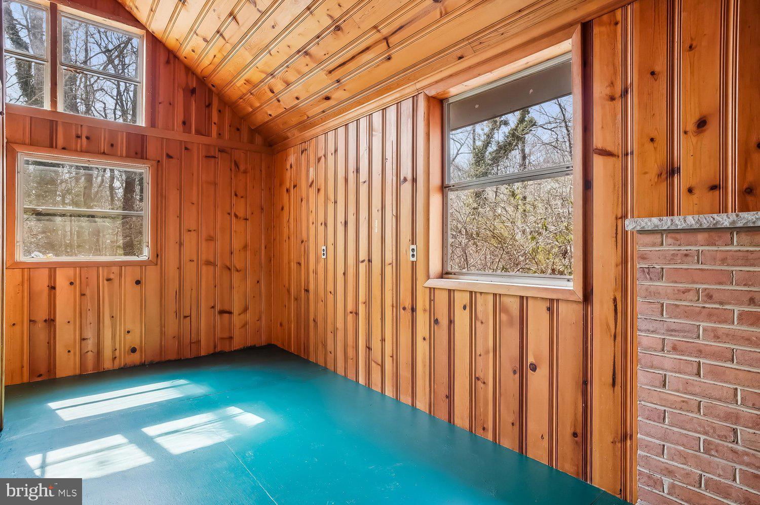 NORTH BEACH PARK - Residential