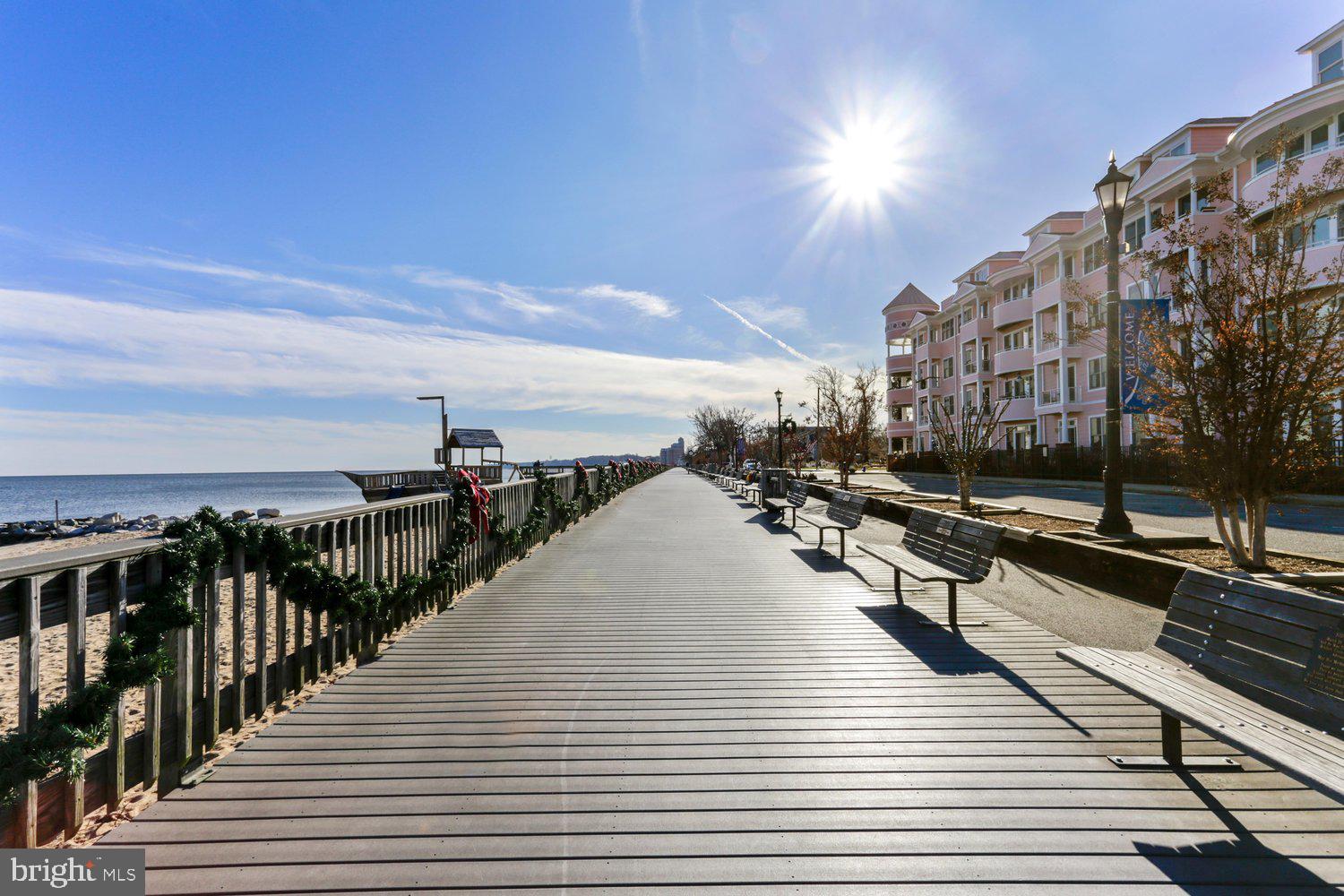 NORTH BEACH PARK - Residential