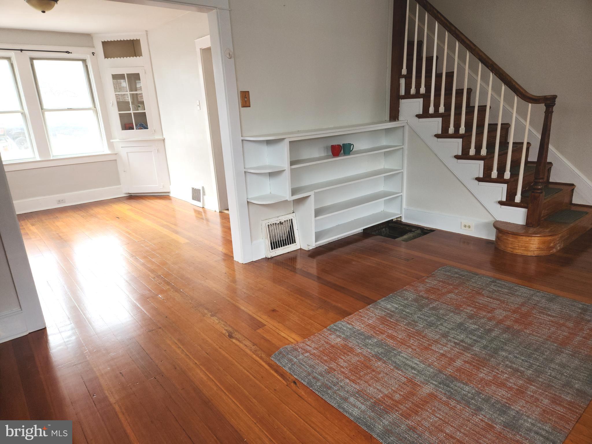 LANCASTER - Residential Lease