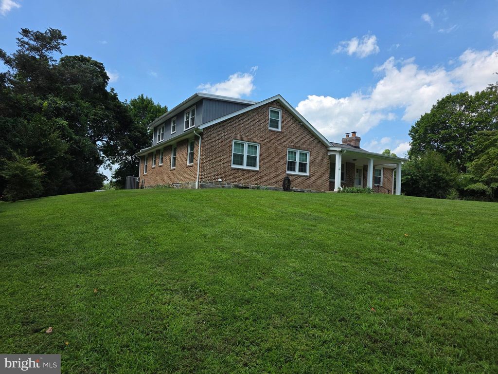 Photo of 139 Mattson Road, GARNET VALLEY, PA 19060 (MLS # PADE2096692)