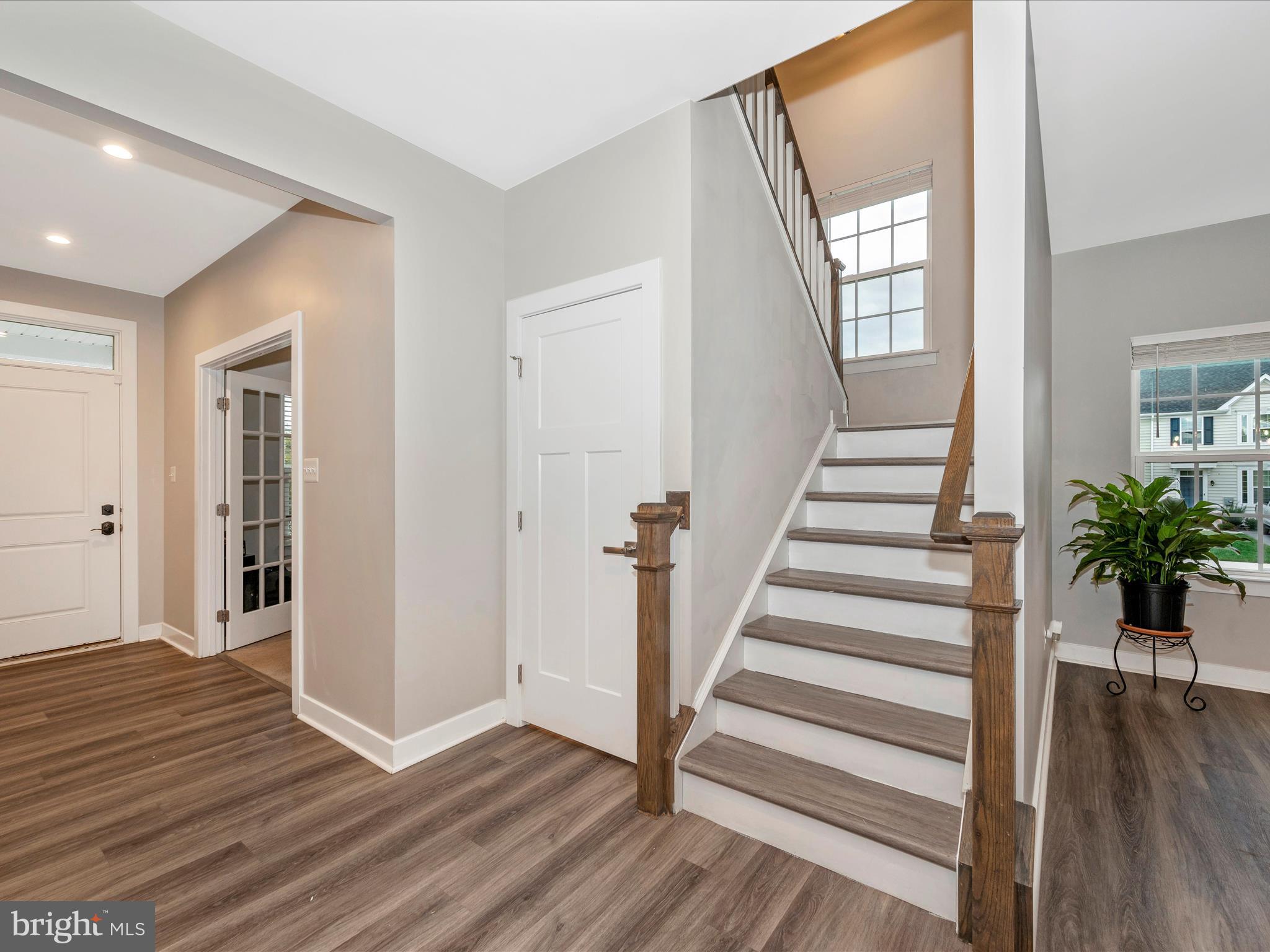 POTOMAC STATION - Residential