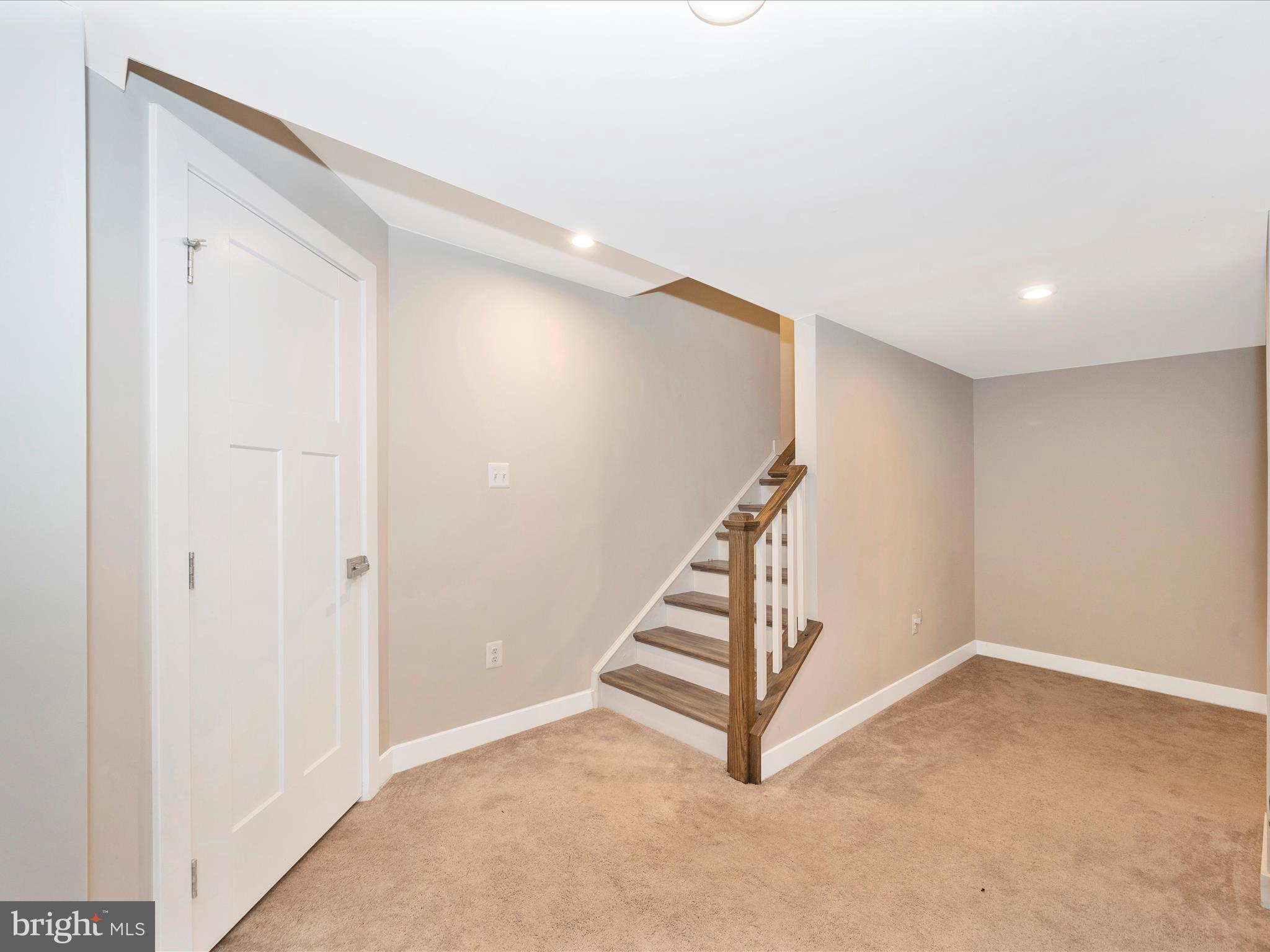 POTOMAC STATION - Residential