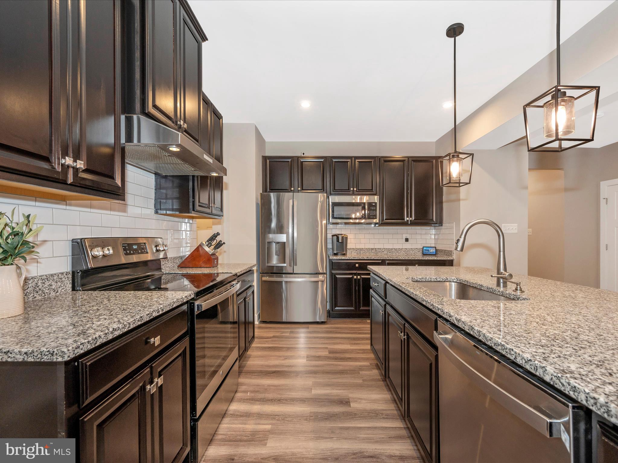 POTOMAC STATION - Residential