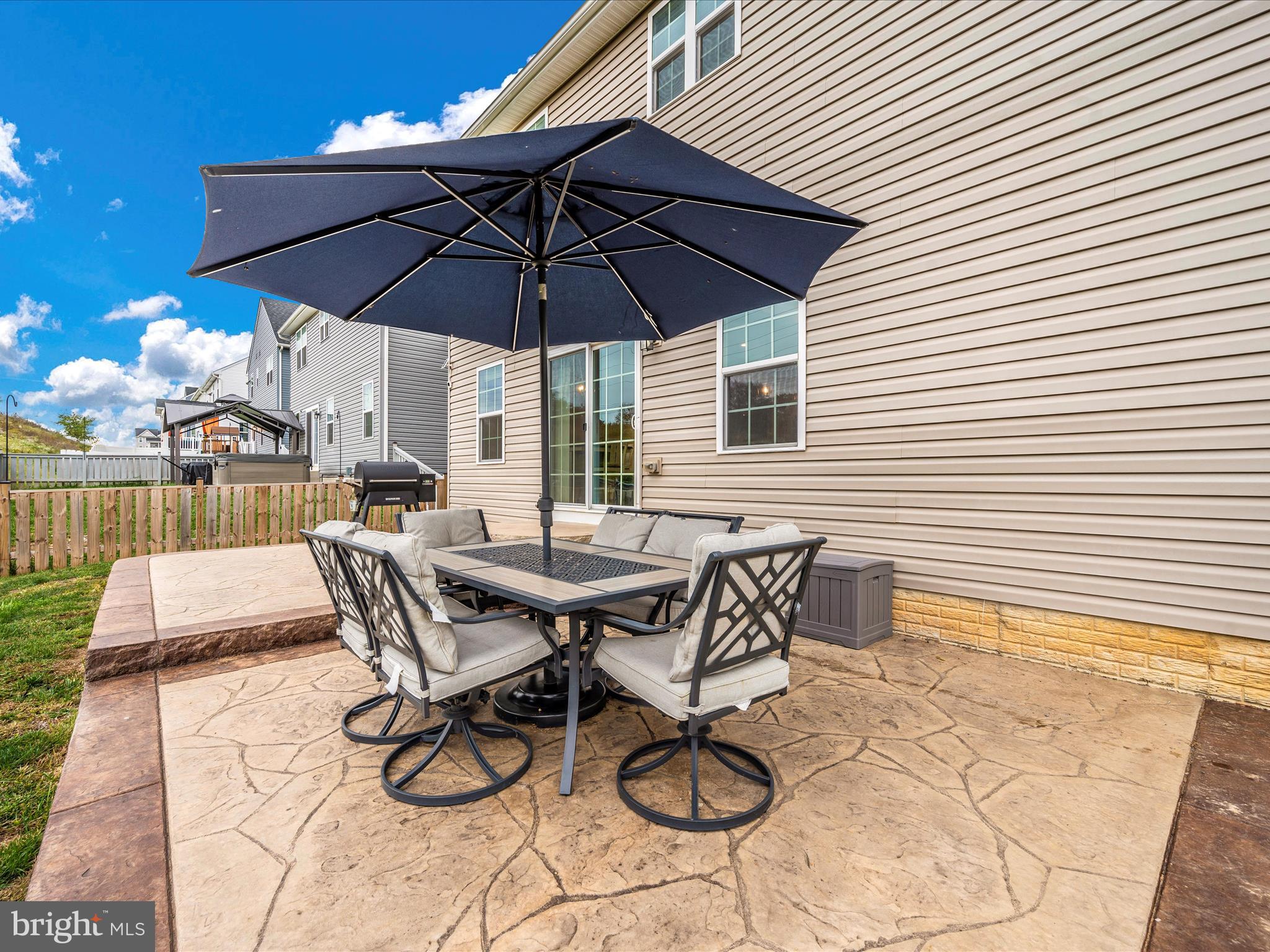 POTOMAC STATION - Residential