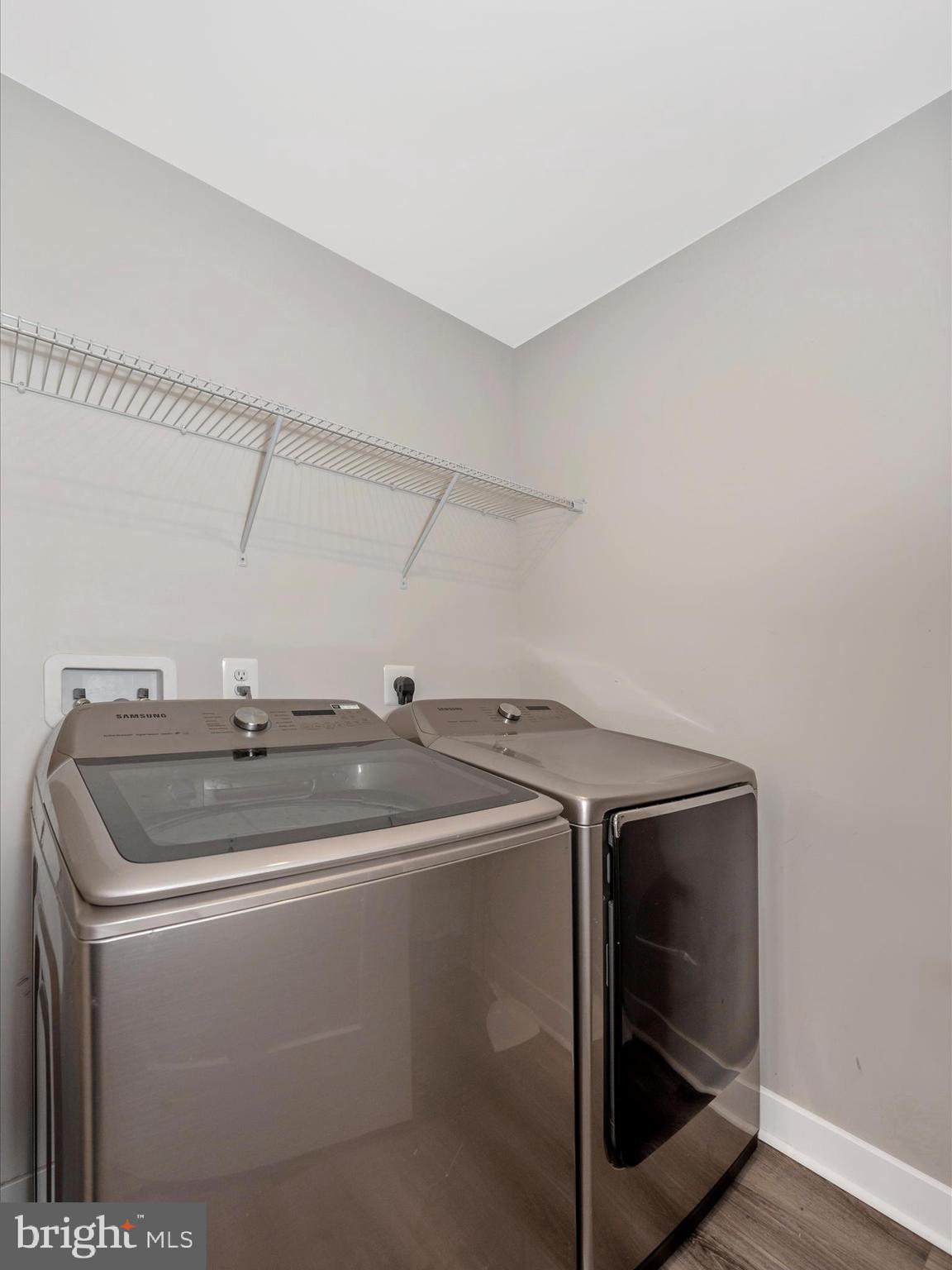 POTOMAC STATION - Residential