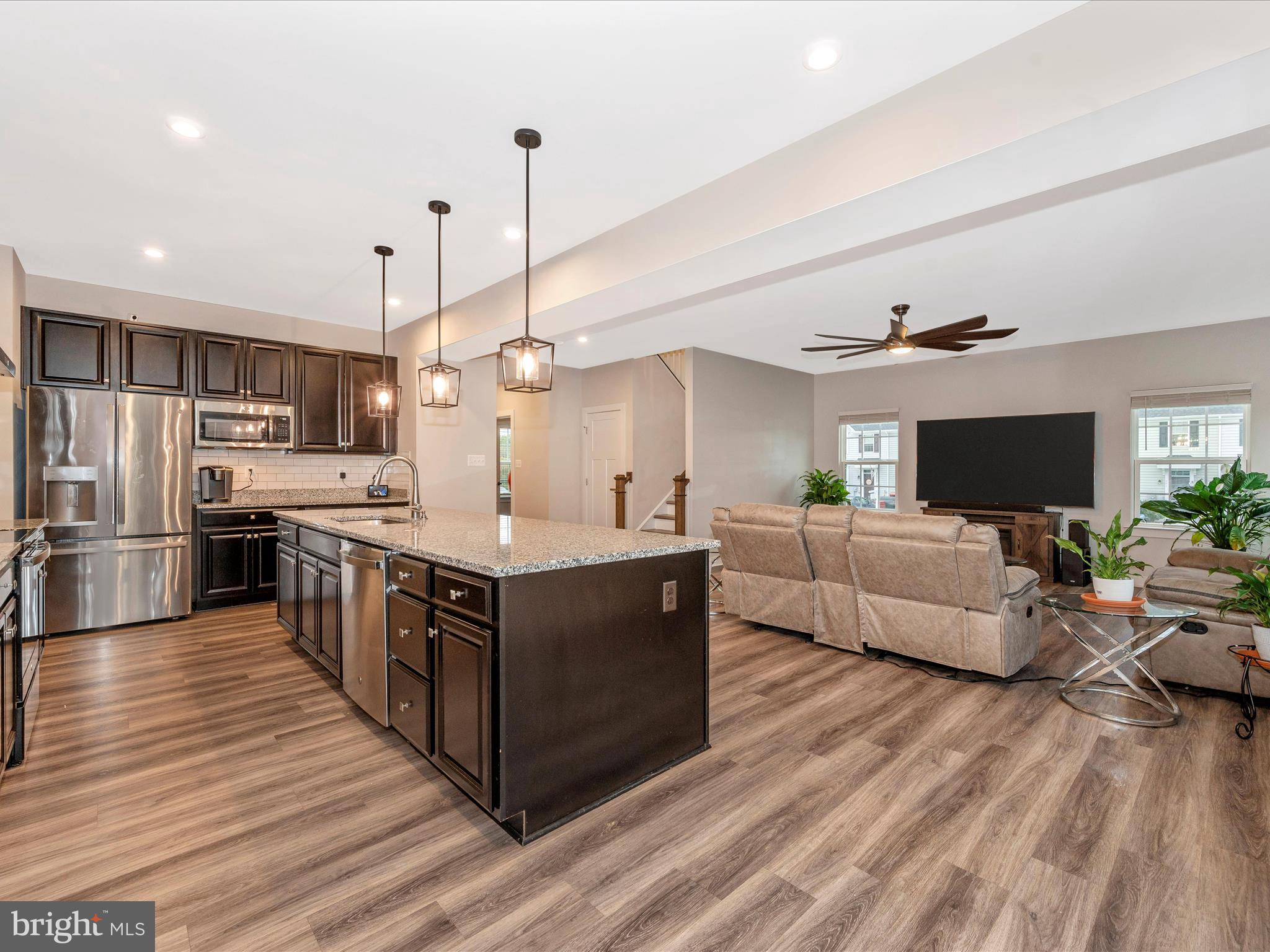 POTOMAC STATION - Residential