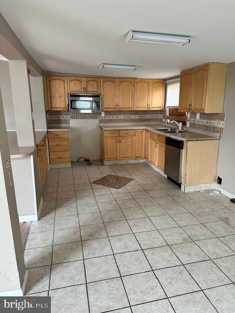 MYSTIC HARBOUR - Residential