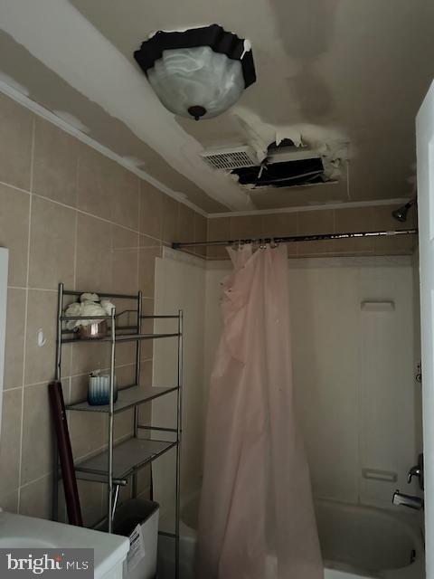 MYSTIC HARBOUR - Residential