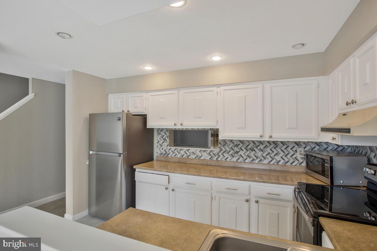 CHARING CROSS - Residential Lease