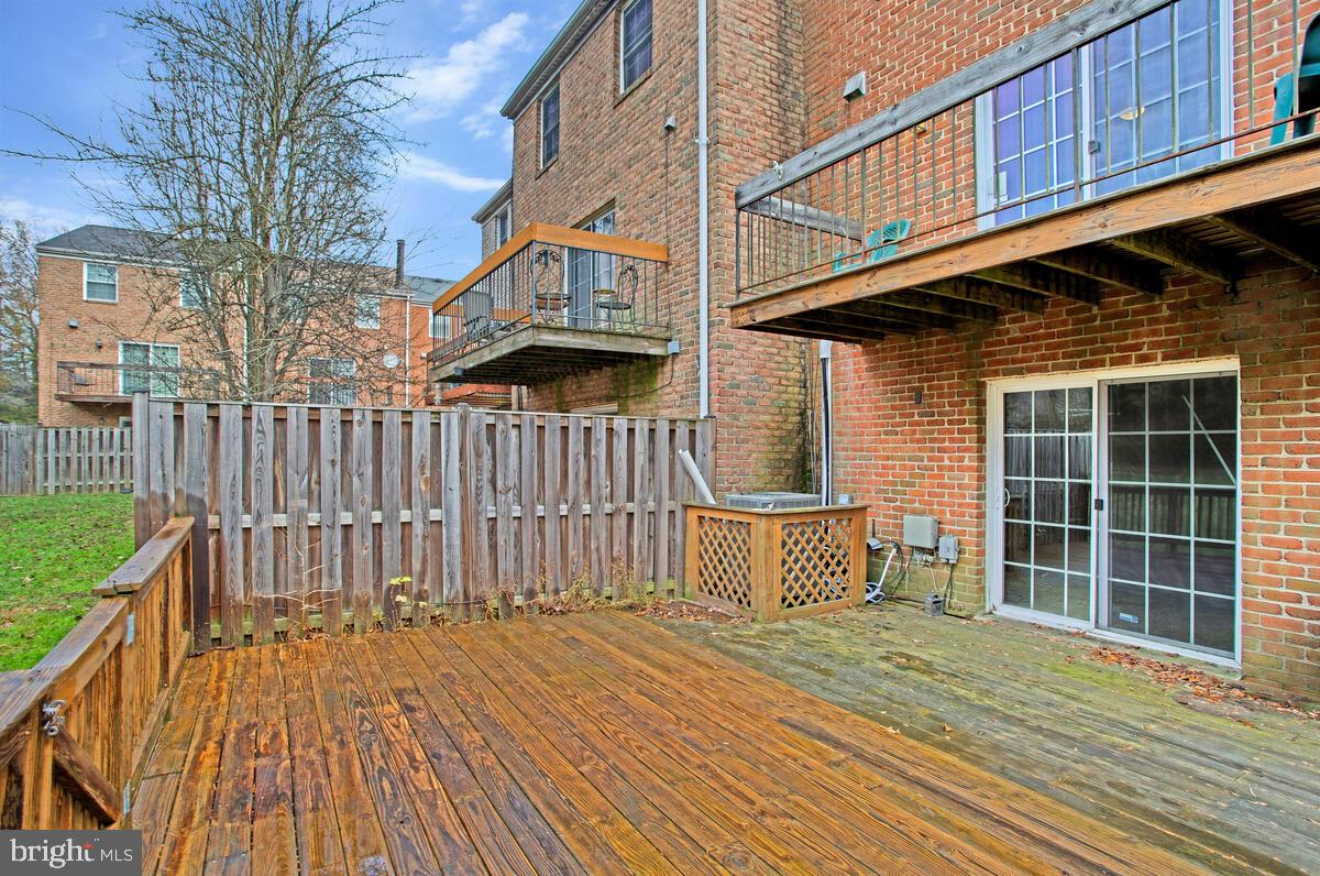 CHARING CROSS - Residential Lease