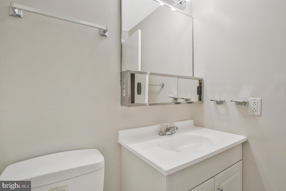 CHARING CROSS - Residential Lease