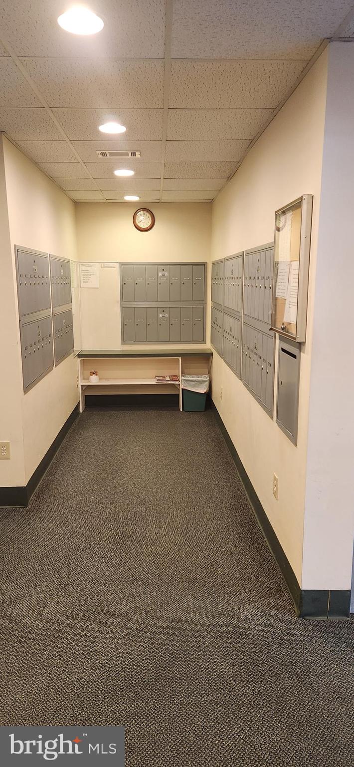 HUMMINGBIRD HILL - Residential Lease