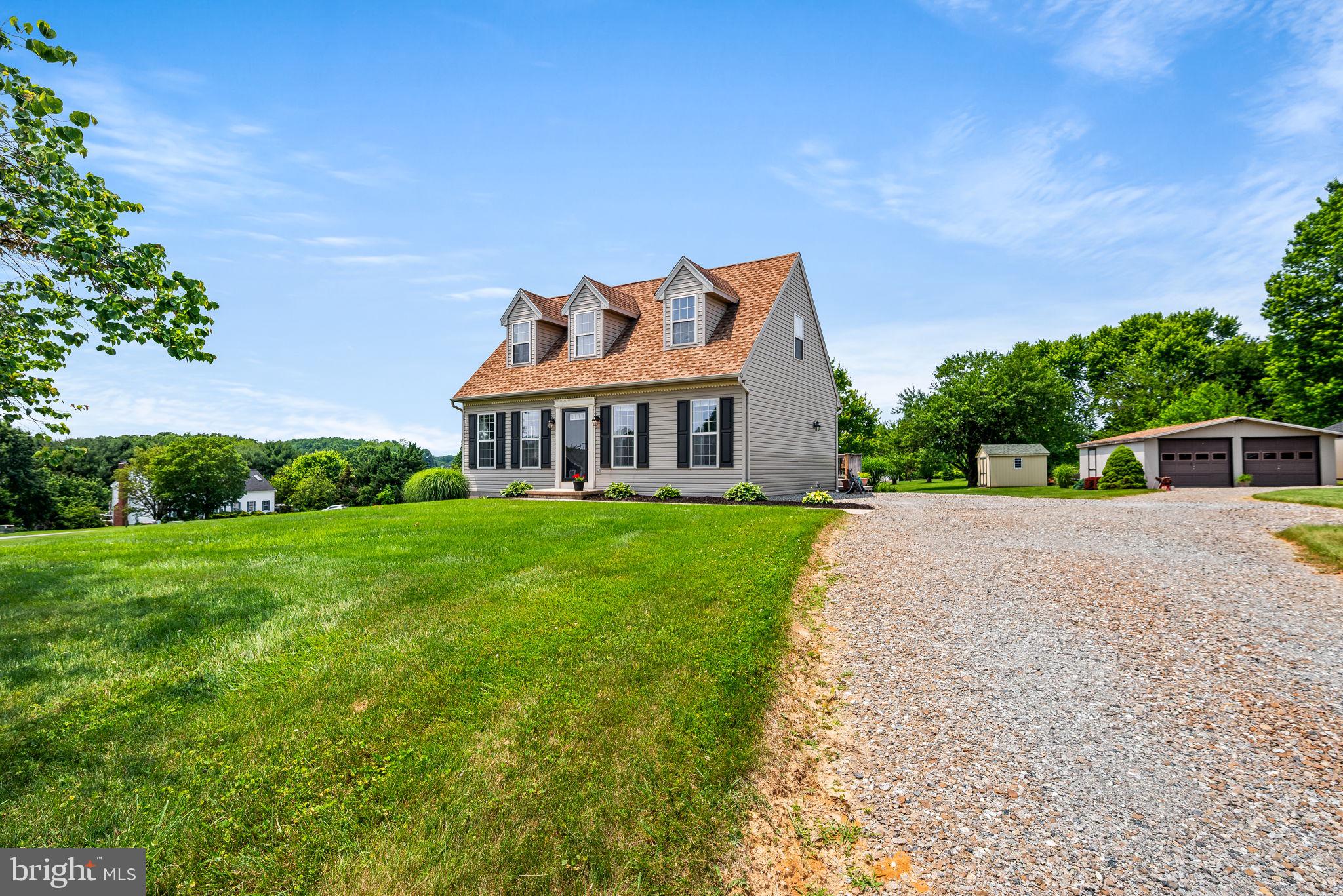 352 FOX HUNT DRIVE