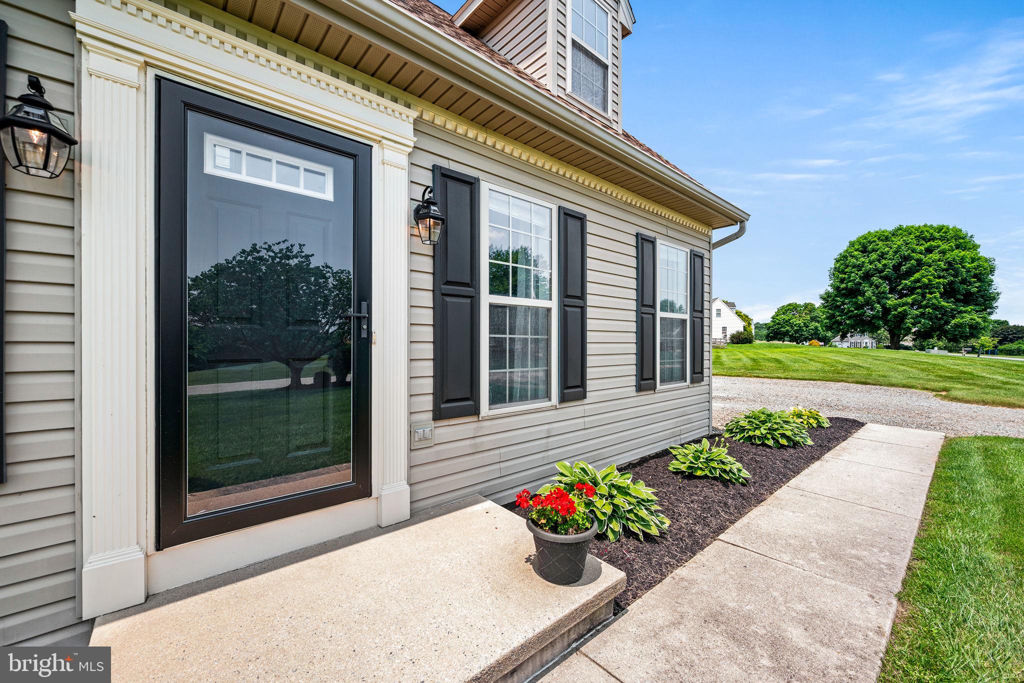 352 FOX HUNT DRIVE
