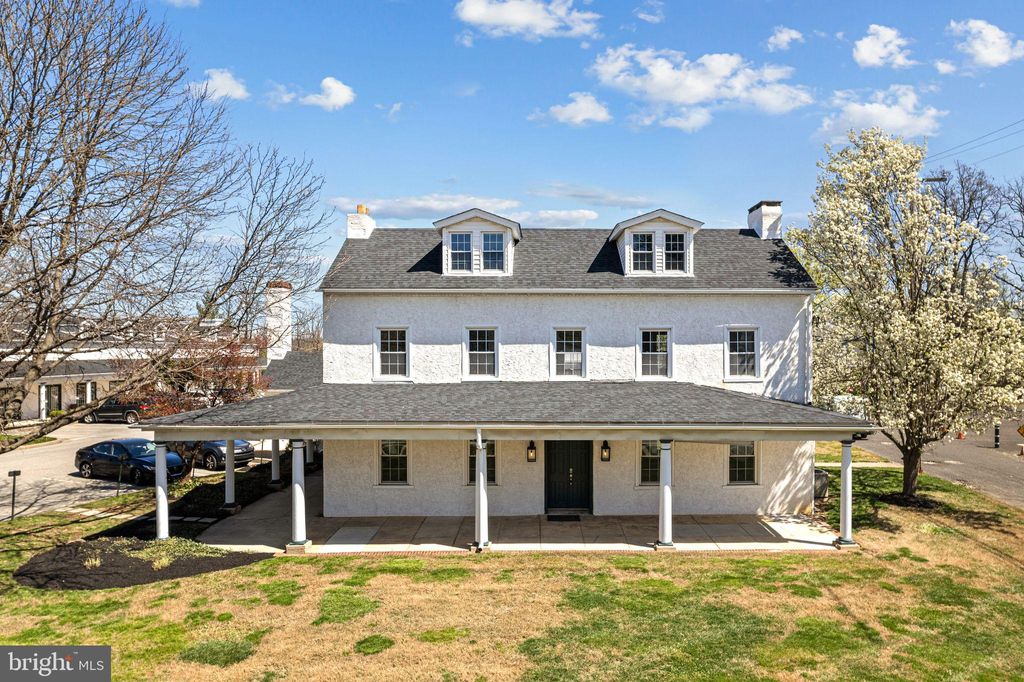 Photo of 37 E Germantown Pike, PLYMOUTH MEETING, PA 19462 (MLS # PAMC2084850)