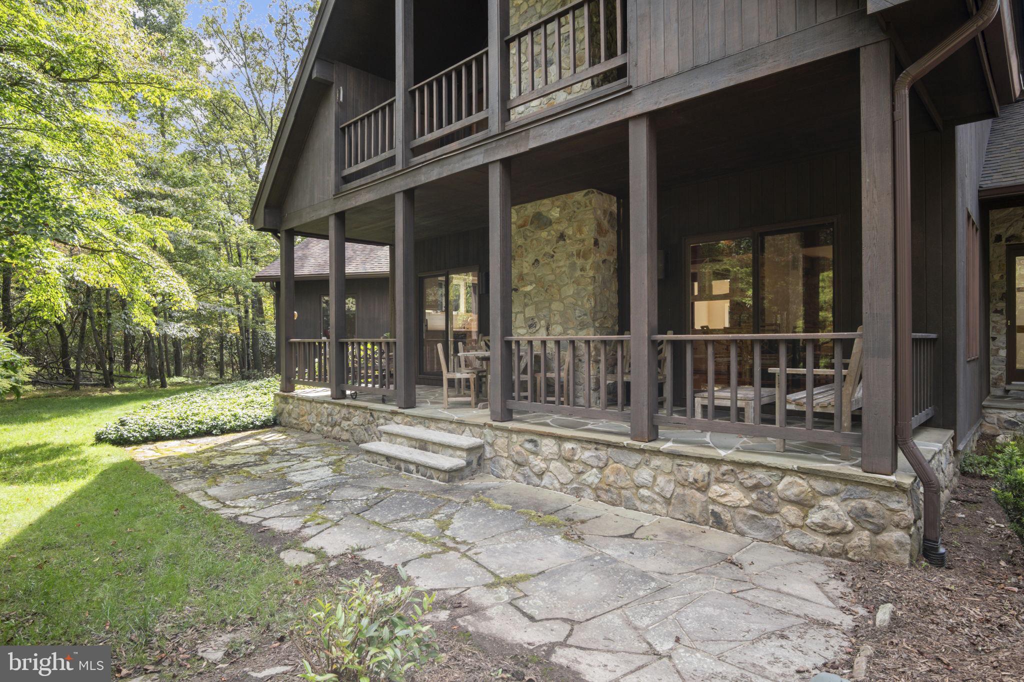 LAURELCREST - Residential