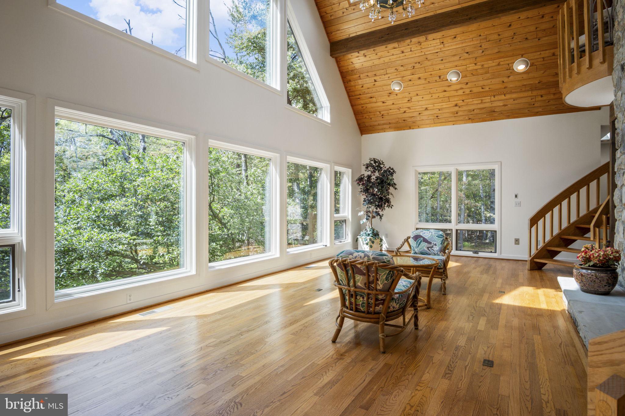 LAURELCREST - Residential