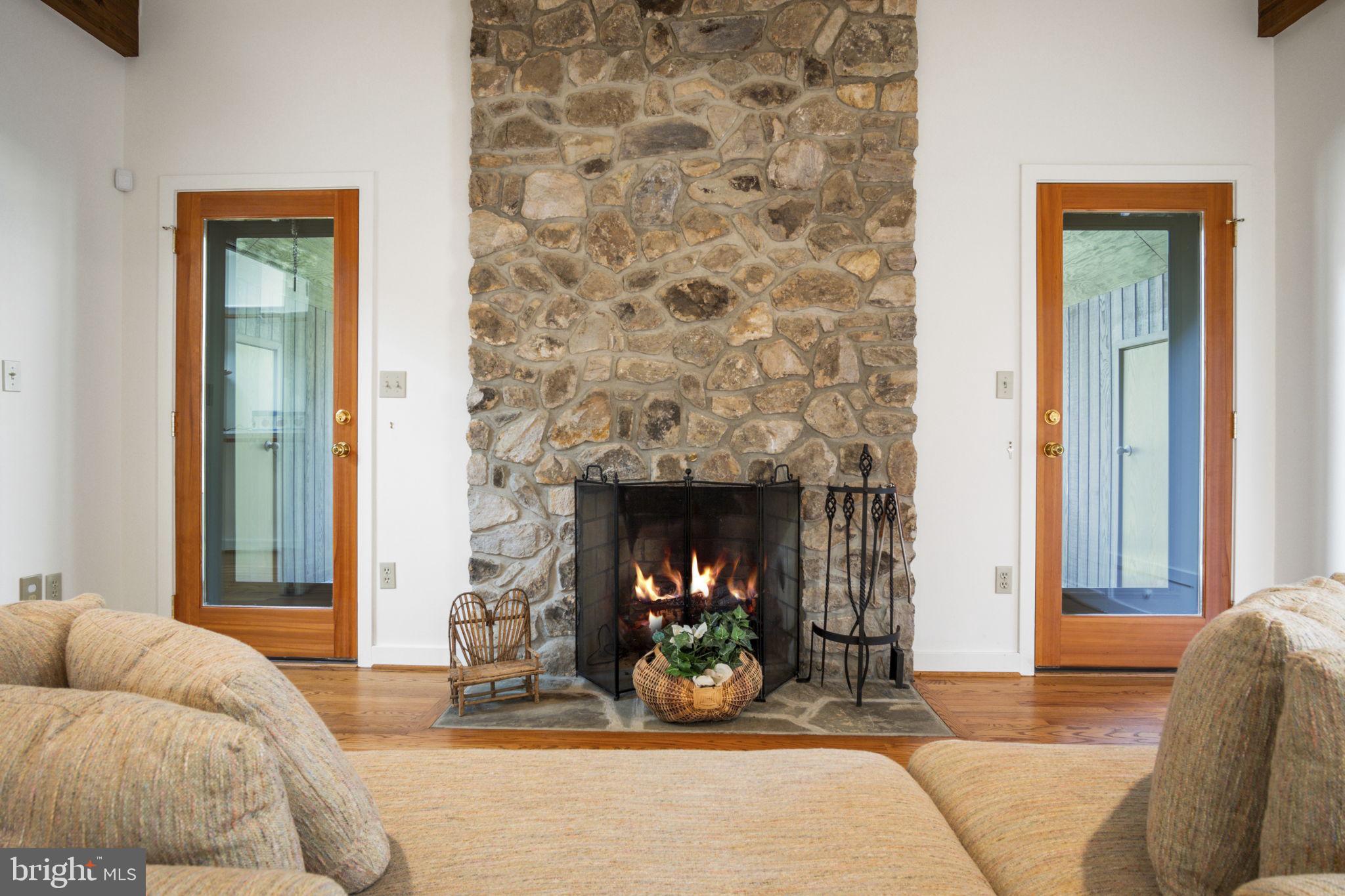 LAURELCREST - Residential