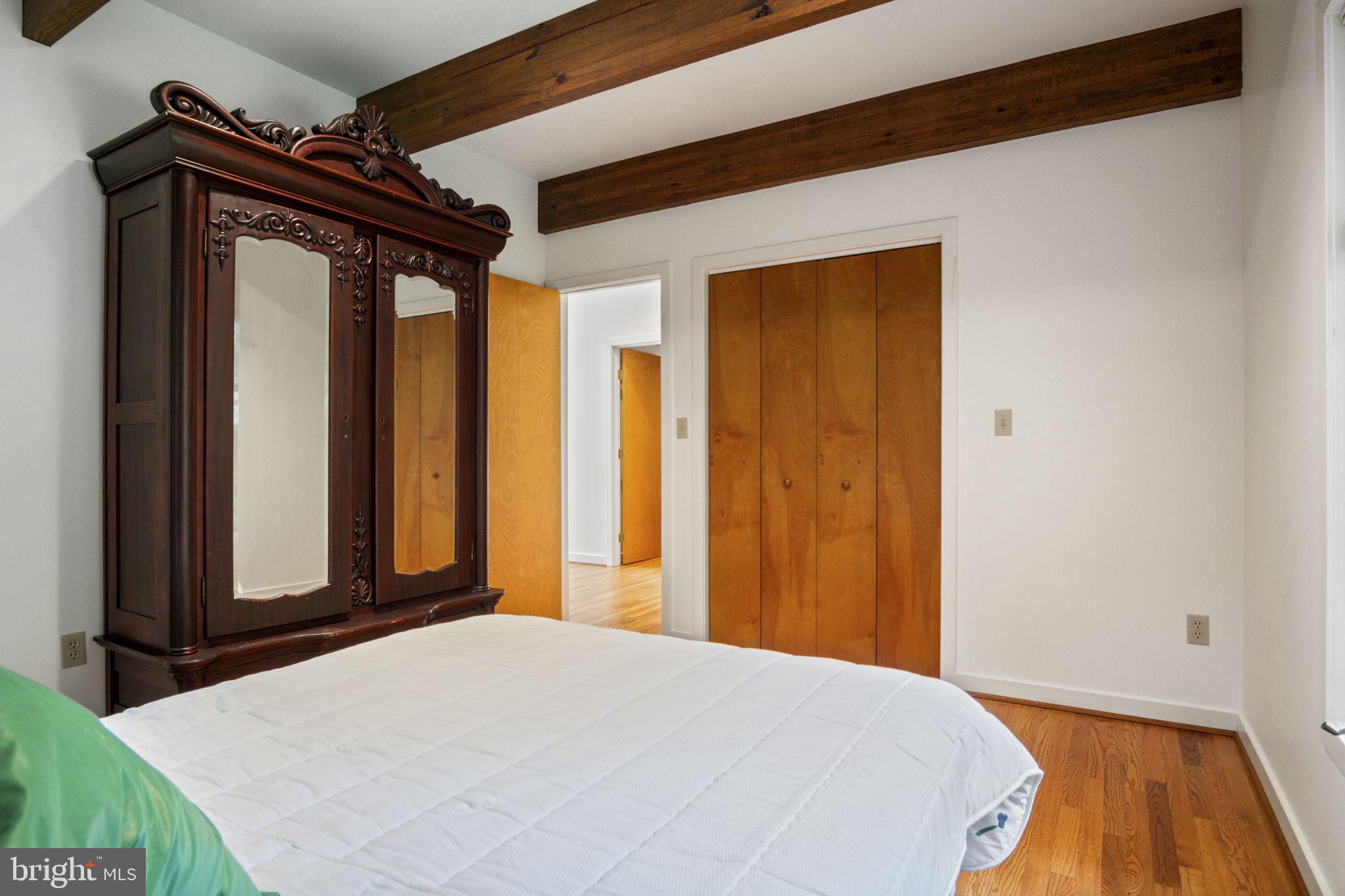 LAURELCREST - Residential