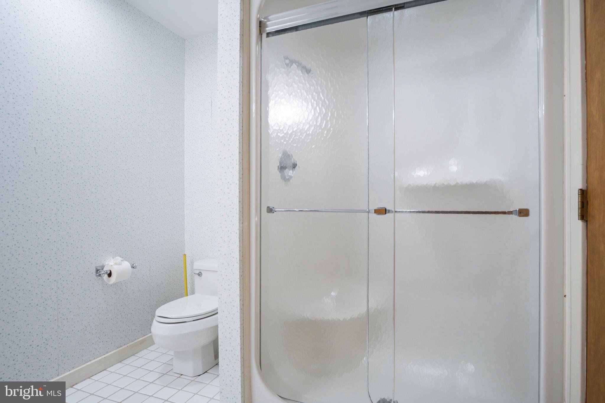 LAURELCREST - Residential