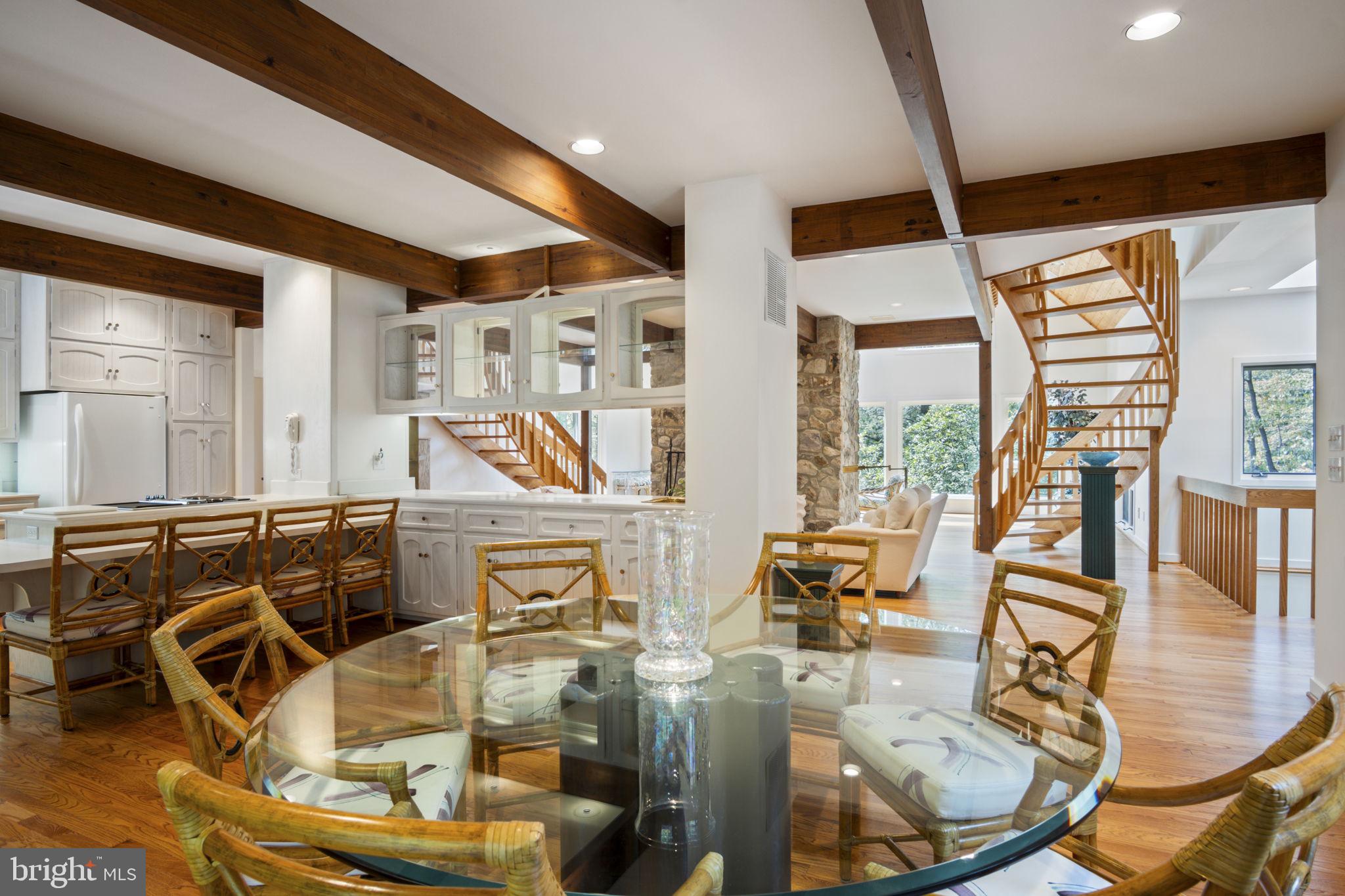 LAURELCREST - Residential