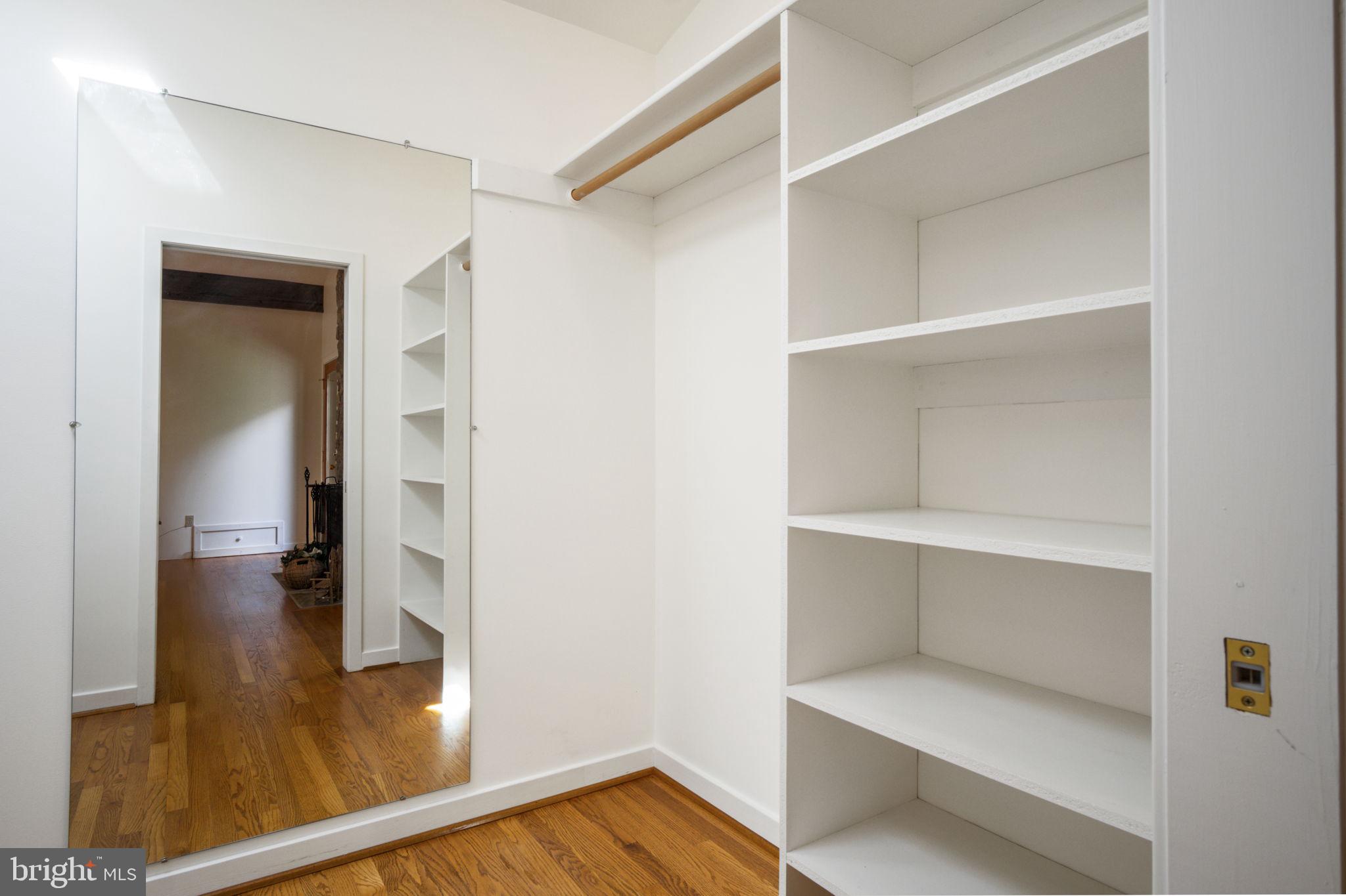 LAURELCREST - Residential