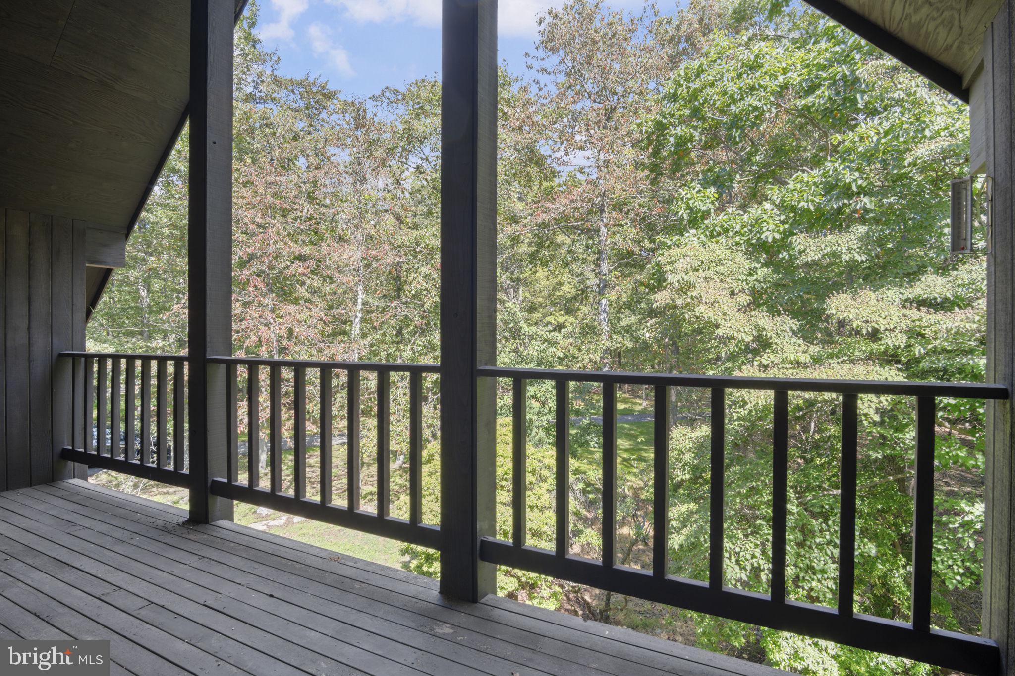 LAURELCREST - Residential