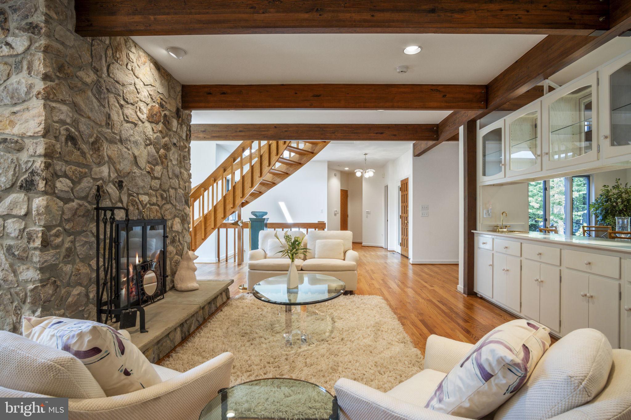 LAURELCREST - Residential