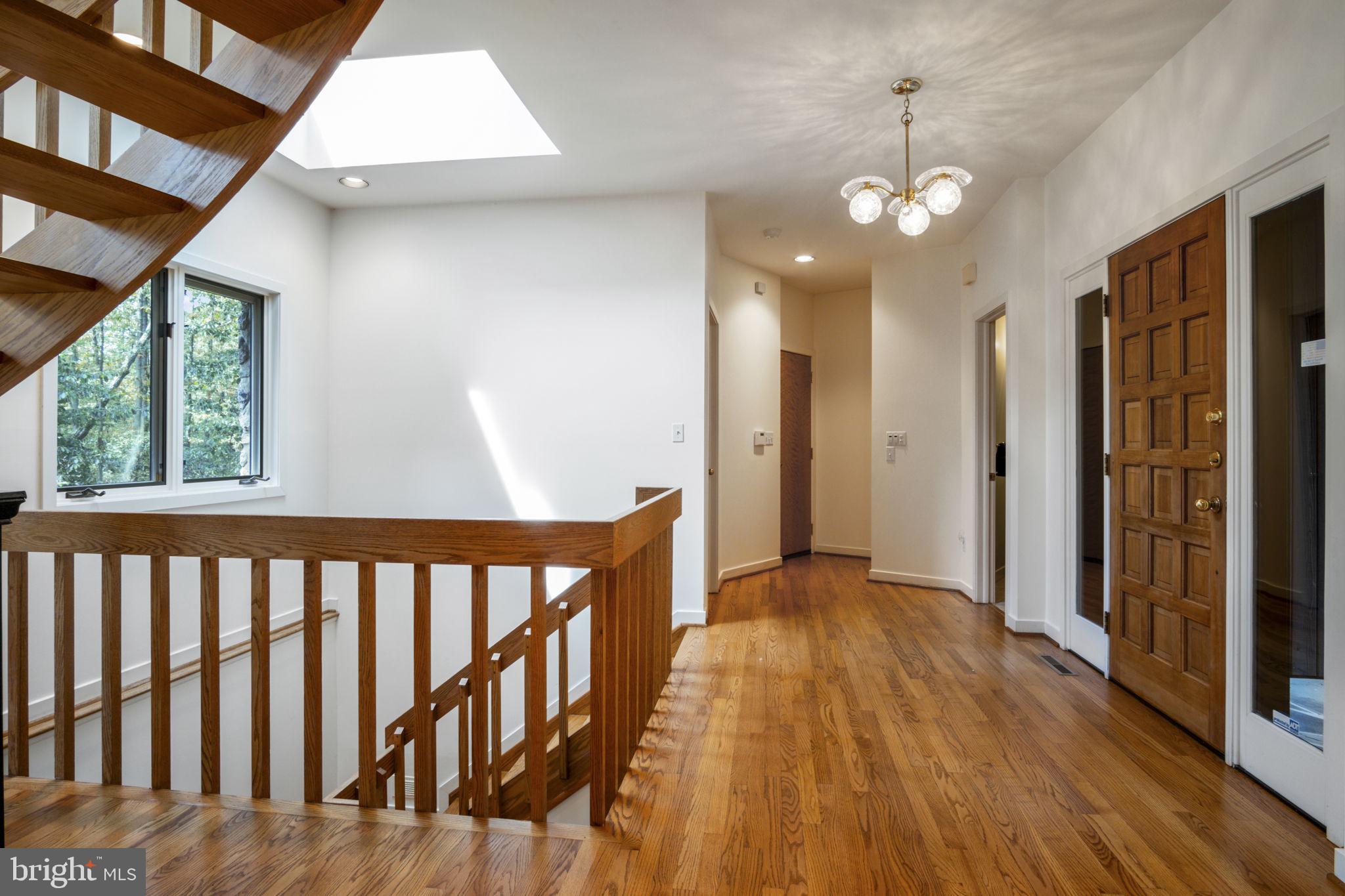 LAURELCREST - Residential