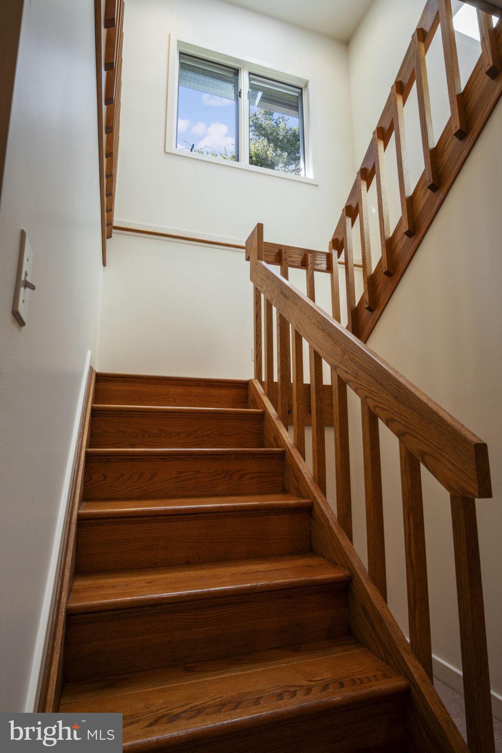 LAURELCREST - Residential