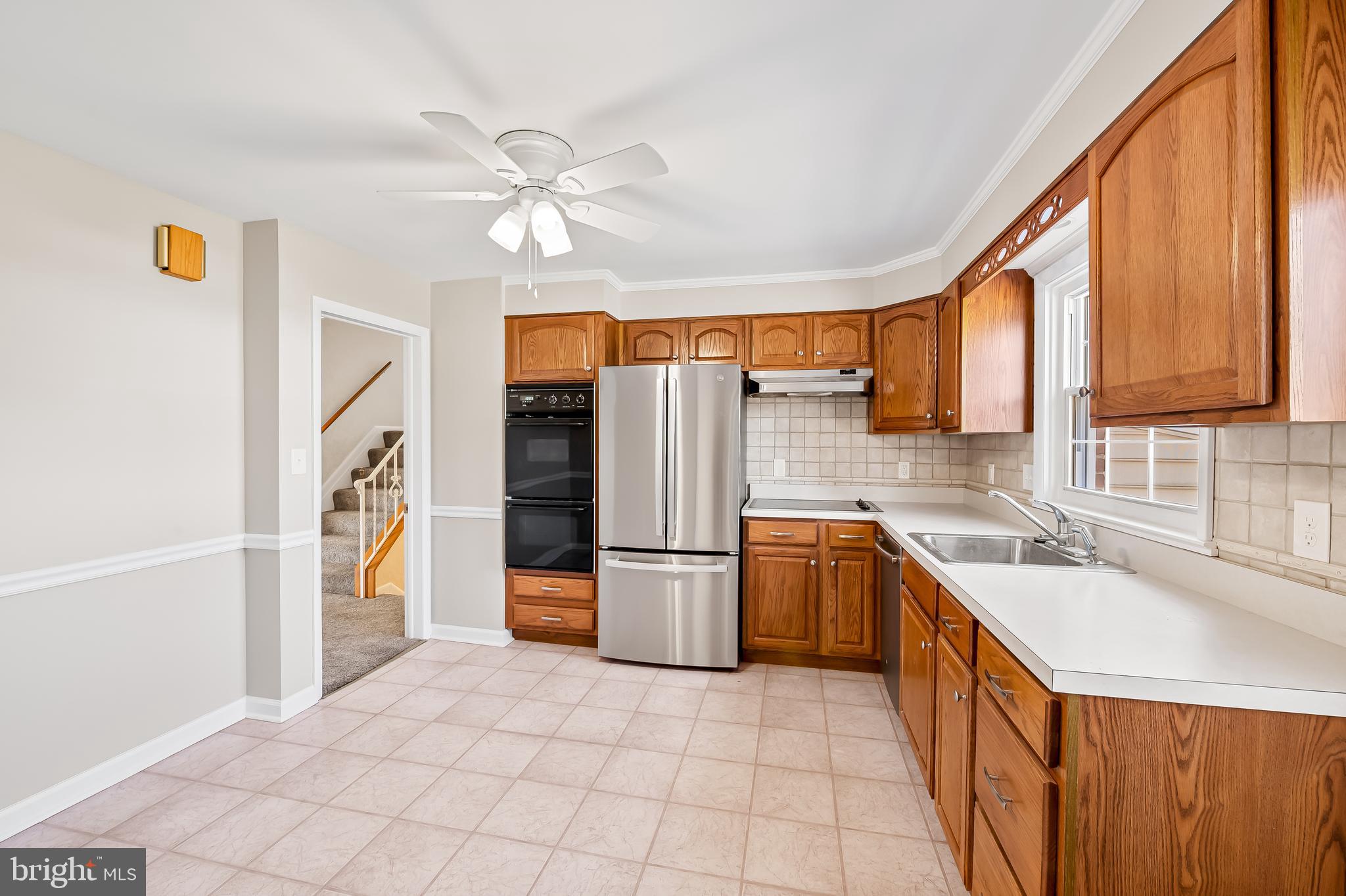 MINE BANK - Residential Lease