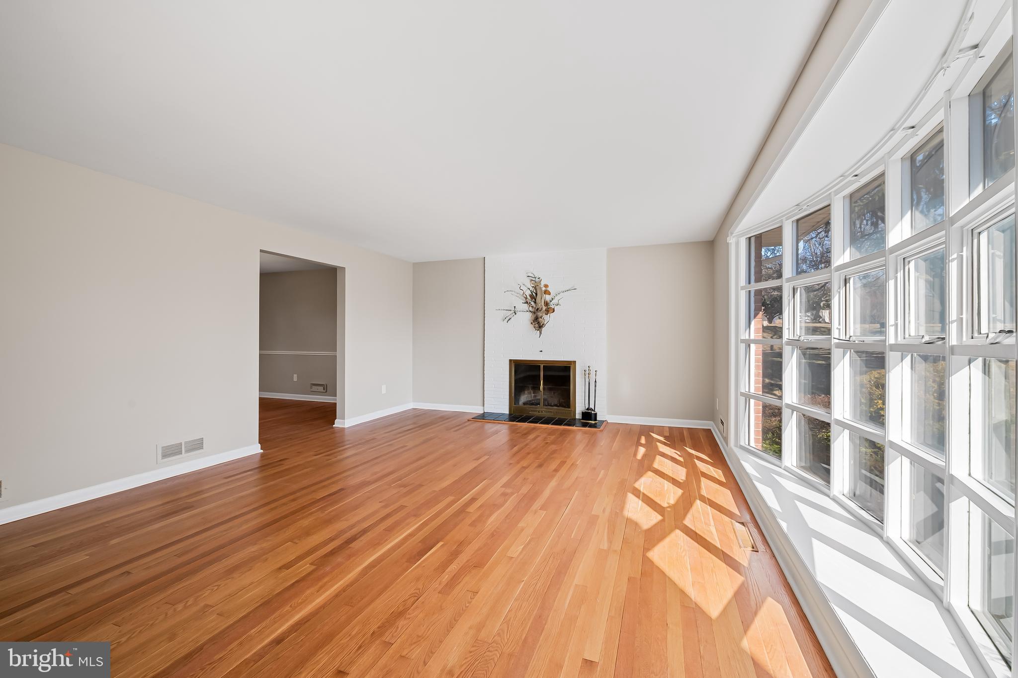 MINE BANK - Residential Lease