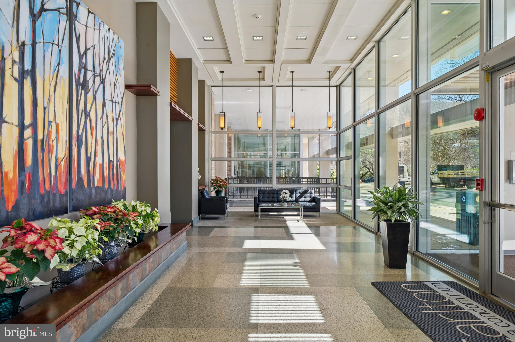 THE CARLTON - Residential