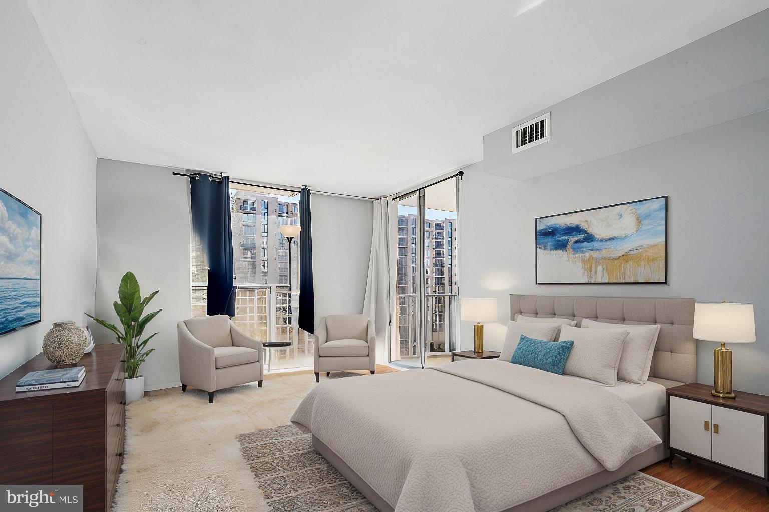 THE CARLTON - Residential