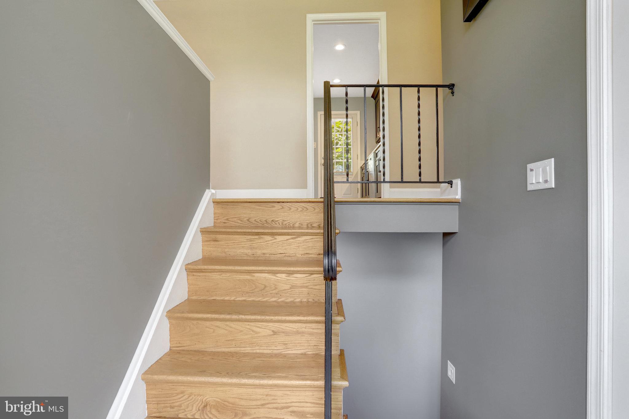 Search Homes 4 8121 MARCY AVENUE