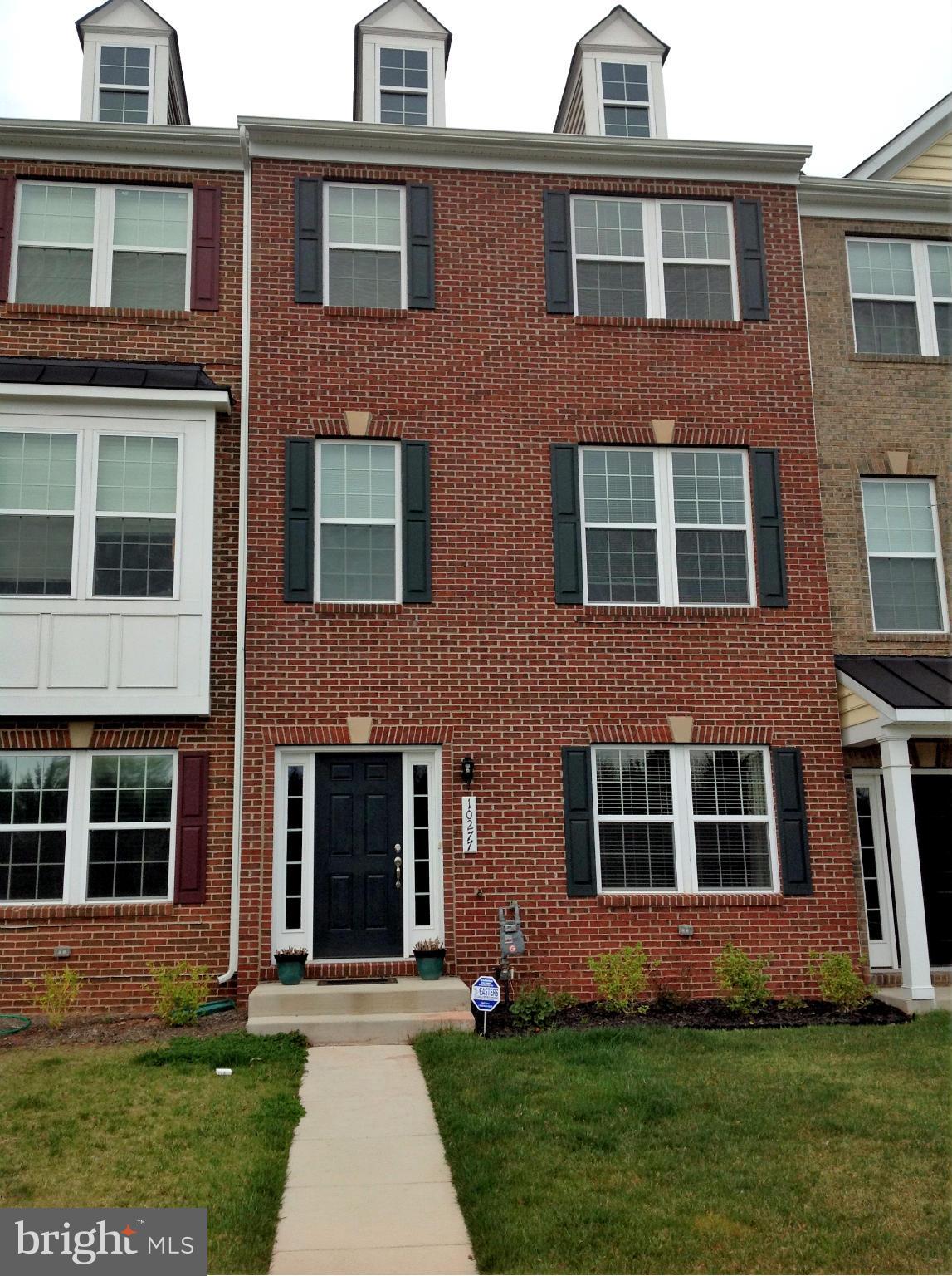 HASTINGS MARKETPLACE - Residential Lease