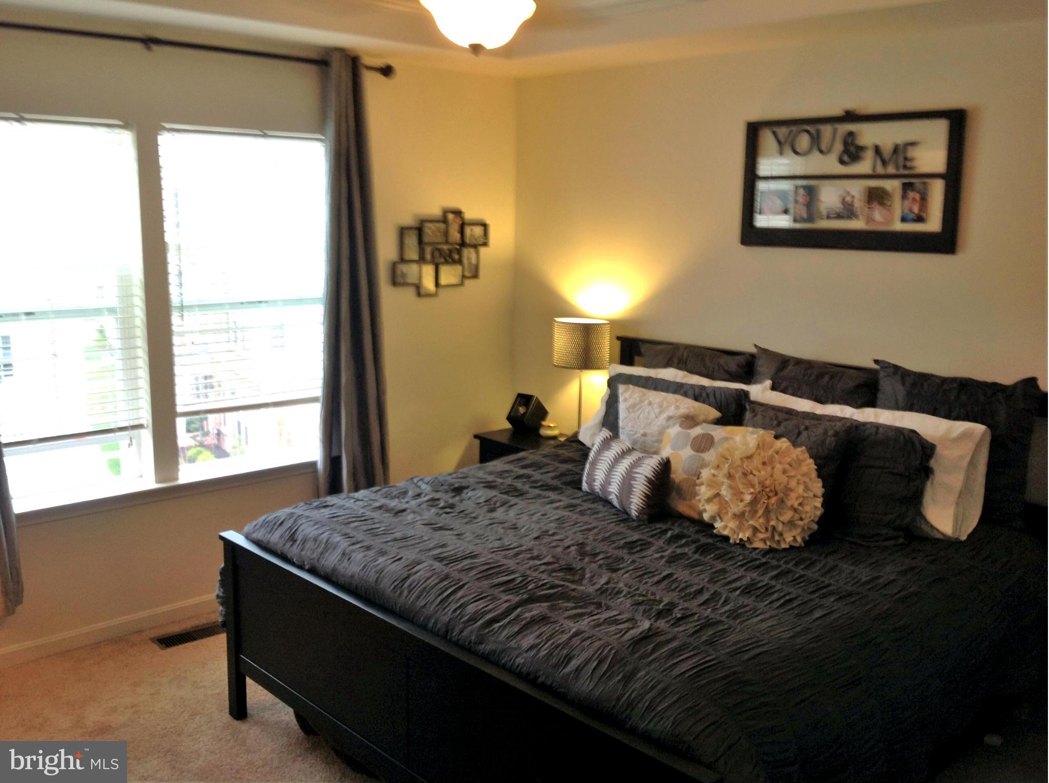 HASTINGS MARKETPLACE - Residential Lease